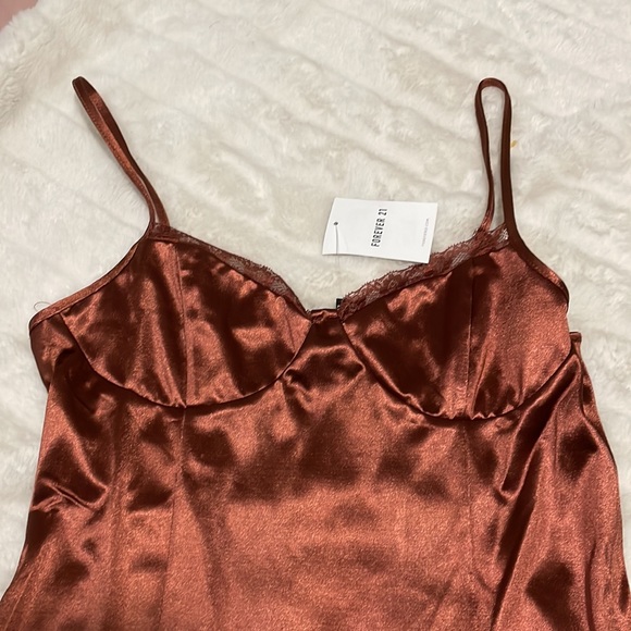 🎉🎊Satin Bodycon Mini Dress🎊🎉 - Picture 2 of 3